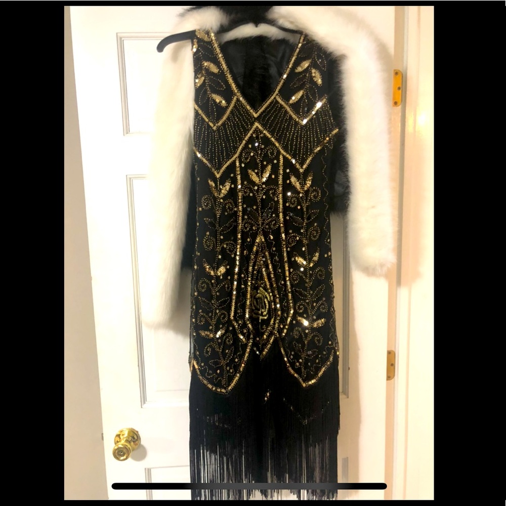 Complete 1920s flapper outfit size 6